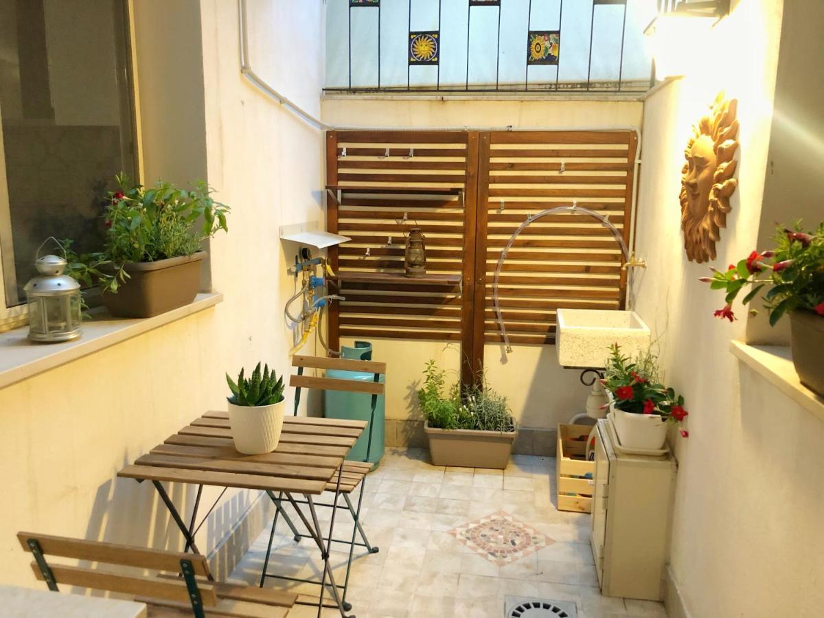 Apartment Alfonzetti-5 Min Walk To Central Train And Bus Station Catánia Buitenkant foto